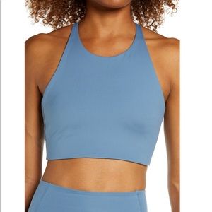 Topanga Sports Bra
GIRLFRIEND COLLECTIVE
